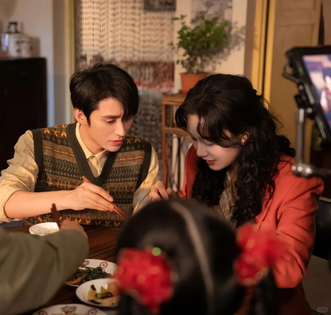 打开《家里家外2》，就是打开了名为家的书