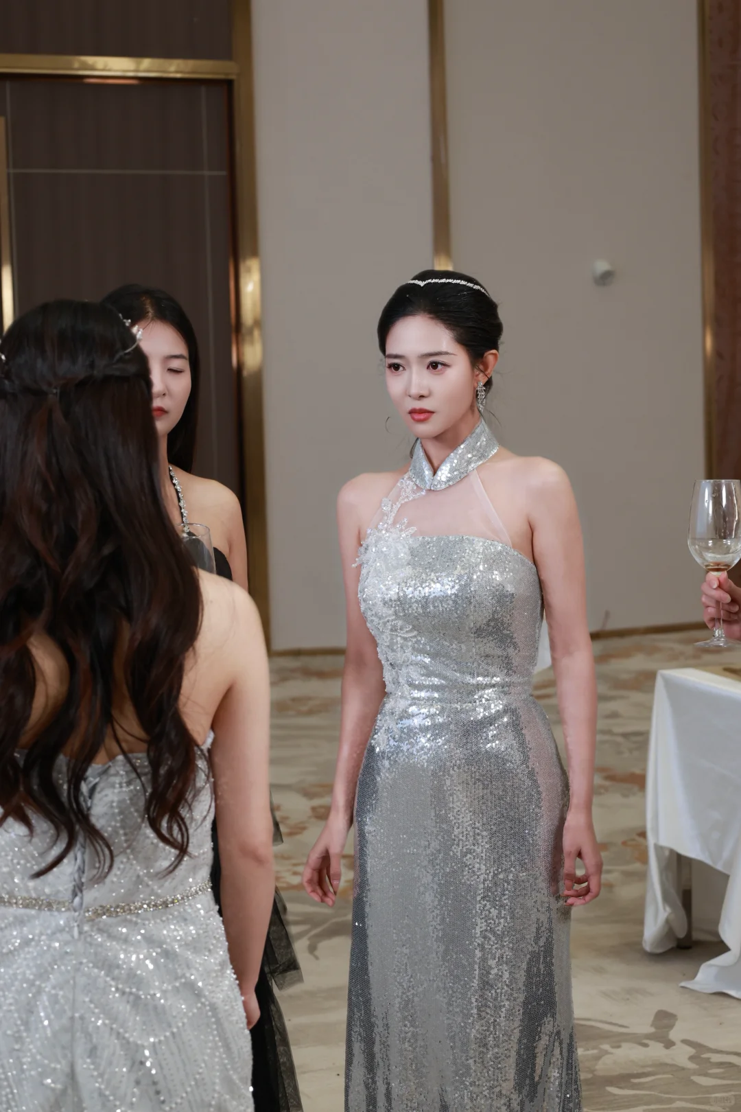 拍摄🎬花絮～今天是被泼酒的小可怜