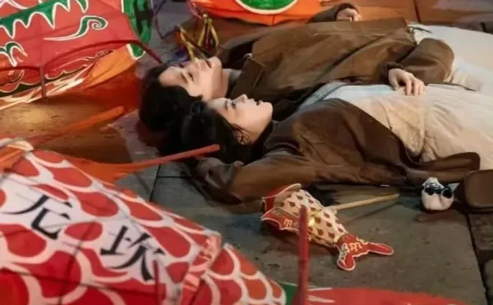 🔺马上就播‼️看周医生如何愿者上钩💝