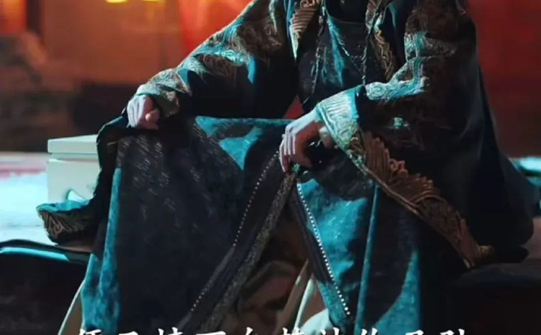 娘娘不入爱河❗️大型训狗文学训化疯批暴君