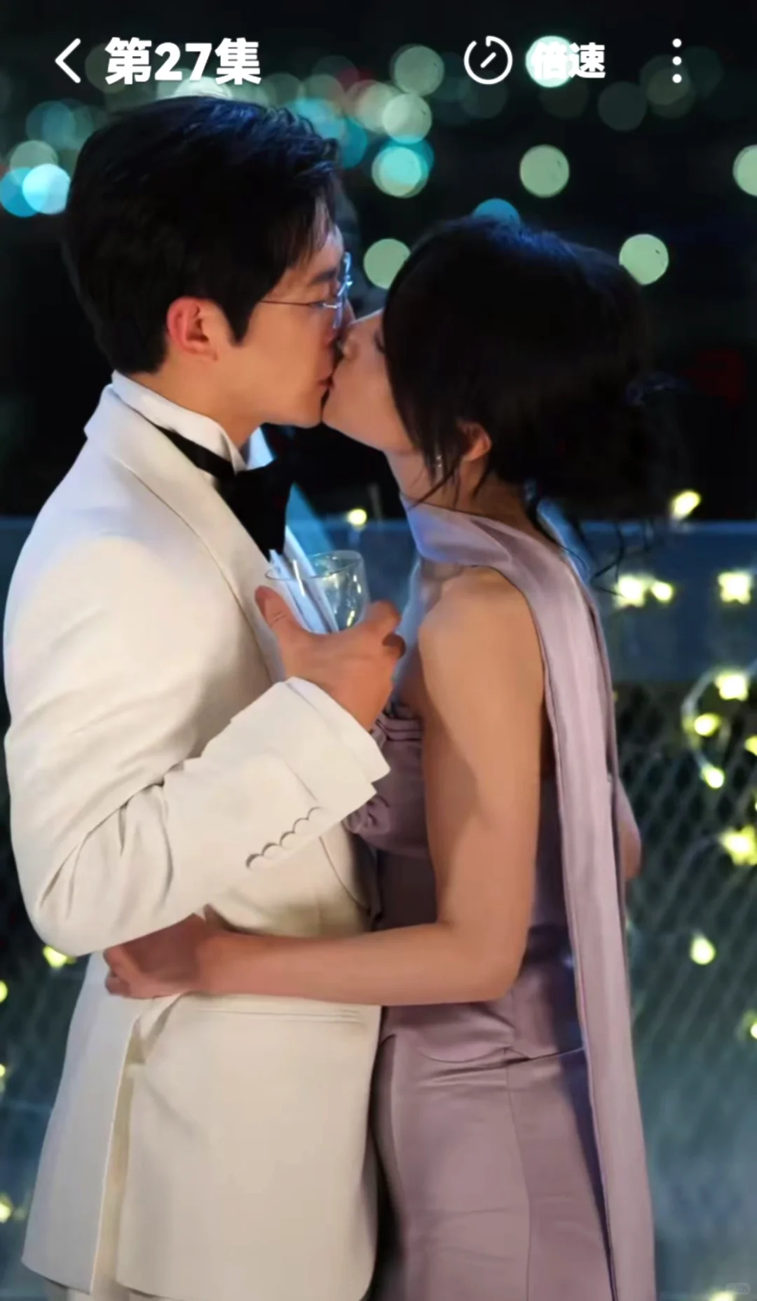 赵廷义&梁雯晶深情演绎励志甜宠情爱剧！