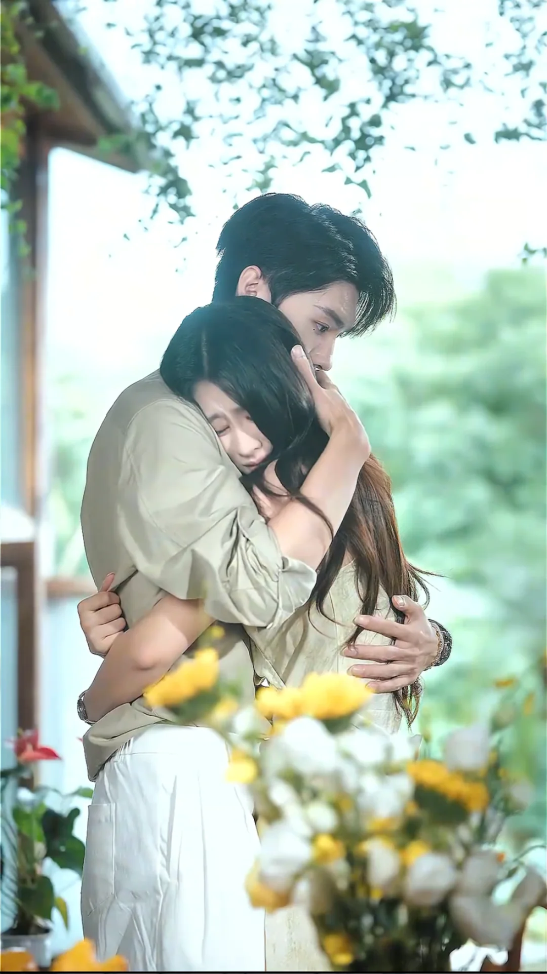 短剧推荐：越过灰烬拥抱你【王译磊✖️朱小雪】