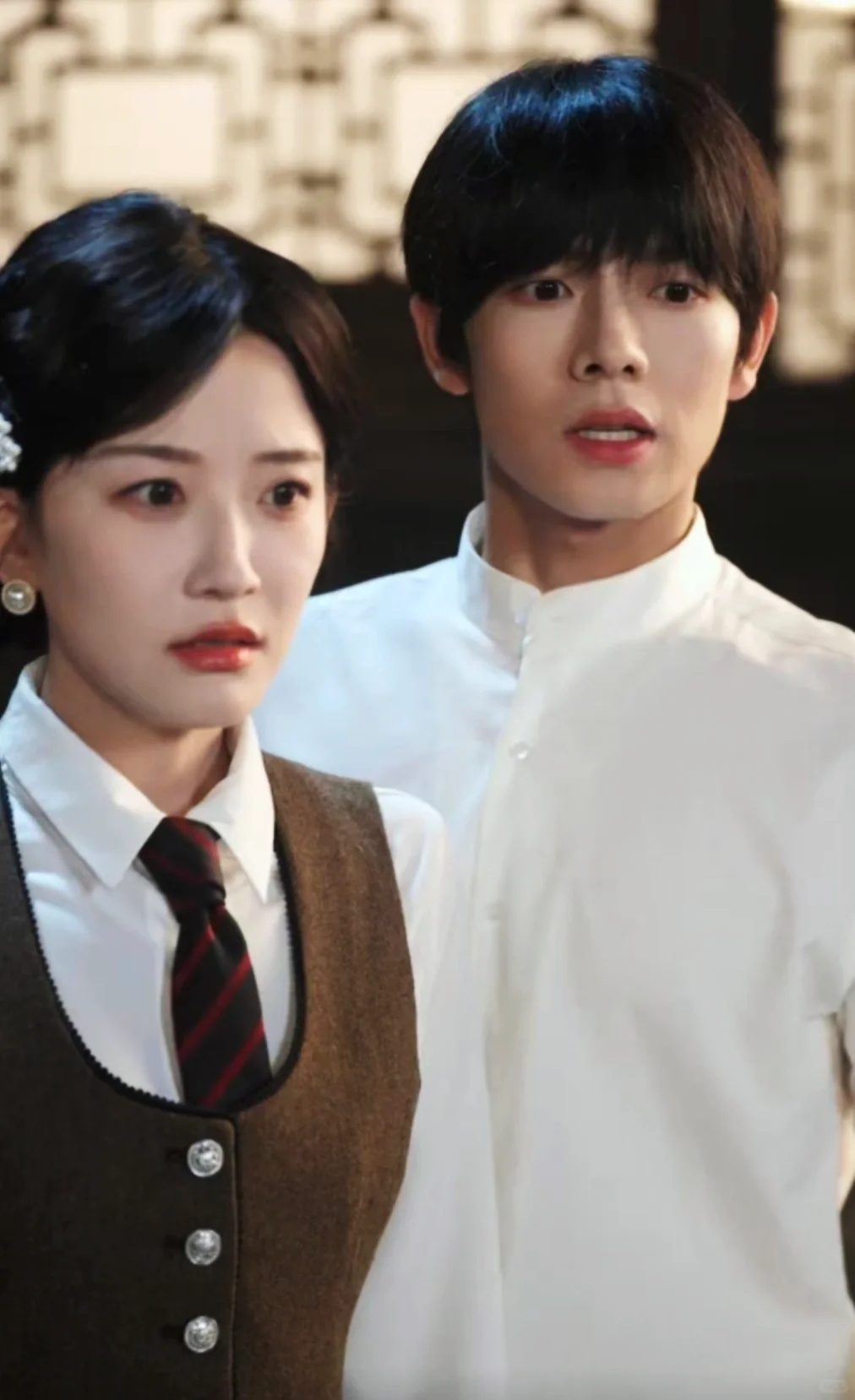 曾辉&韩雨彤深情演绎民国悬疑甜宠剧！