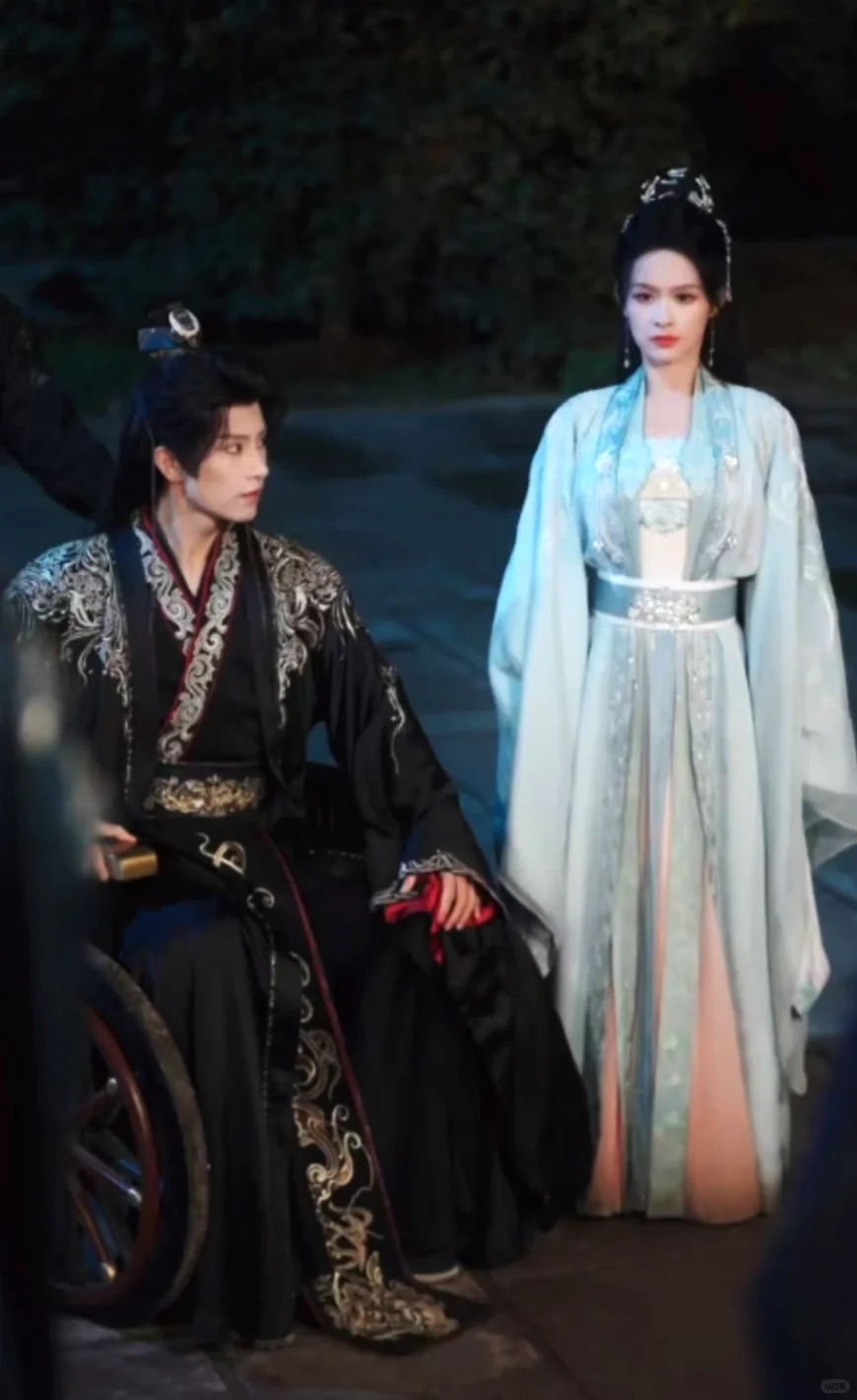 余茵&黄宥天深情演绎宫廷复仇情爱剧！