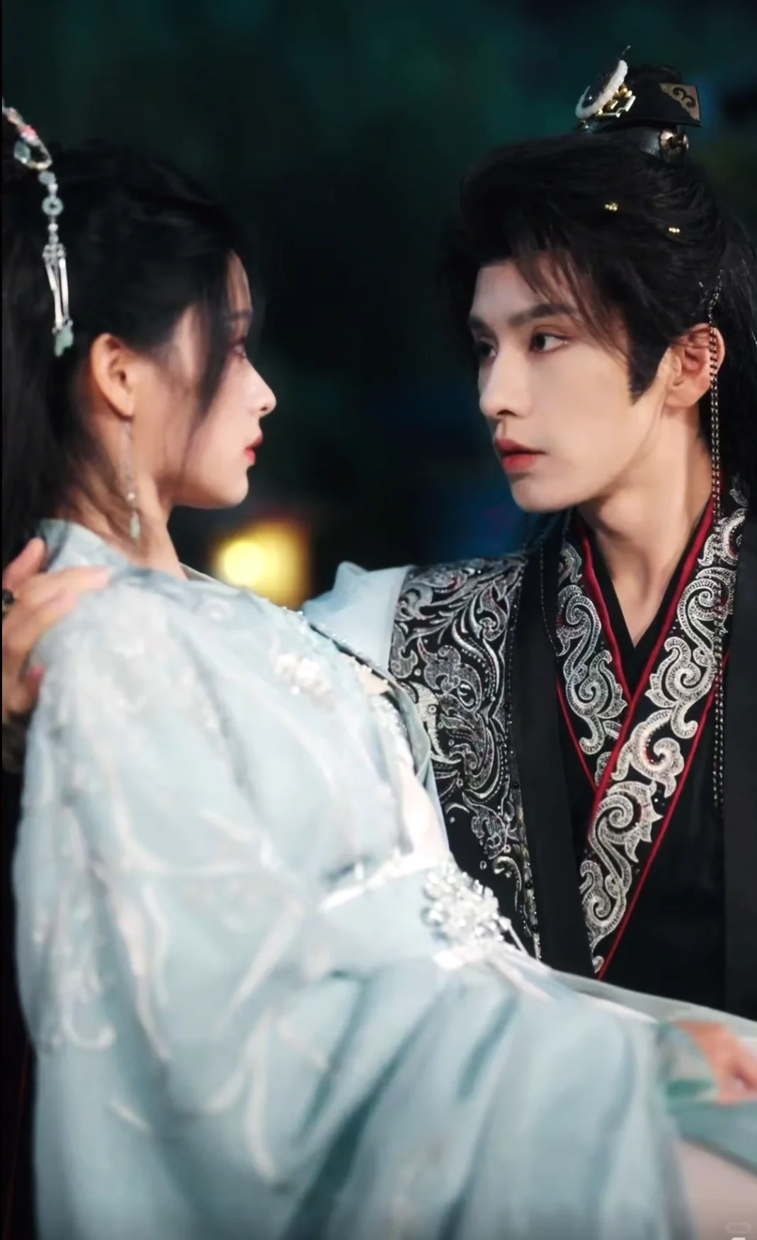 余茵&黄宥天深情演绎宫廷复仇情爱剧！