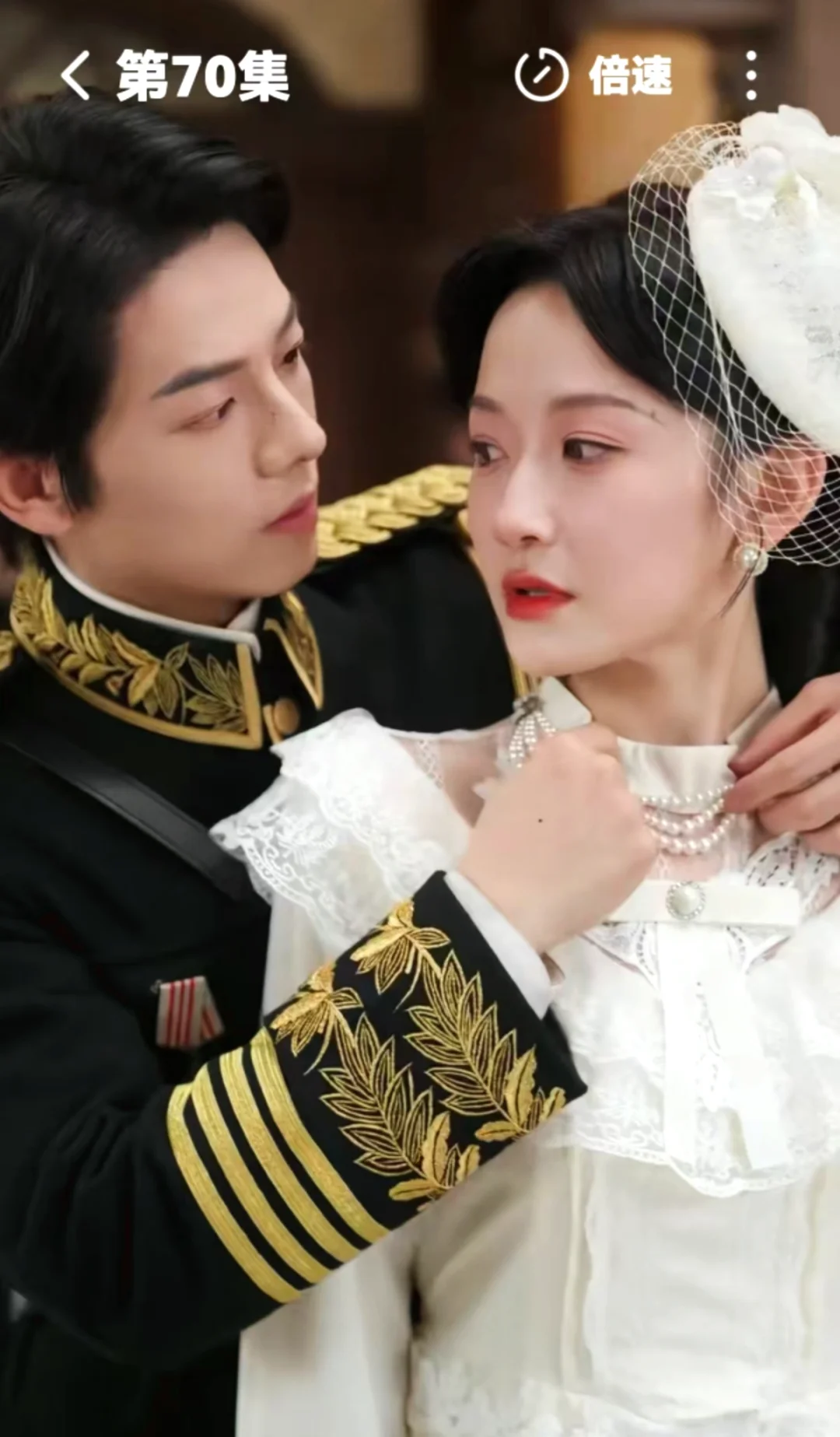 曾辉&韩雨彤深情演绎民国悬疑甜宠剧！