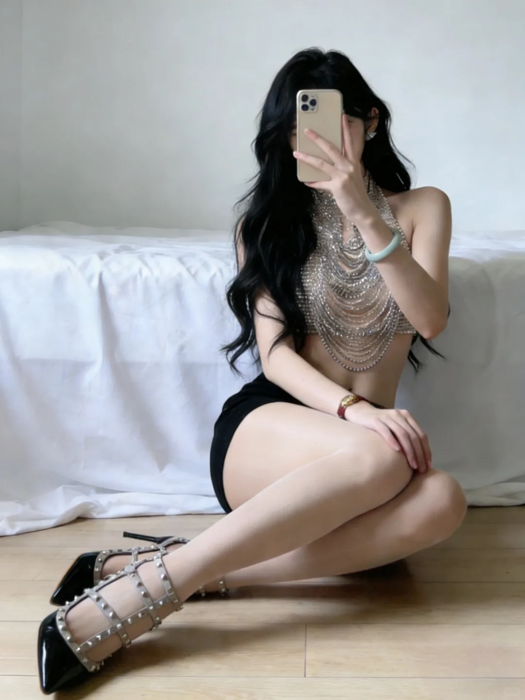 左划帮我换上，超好看辣妹套装