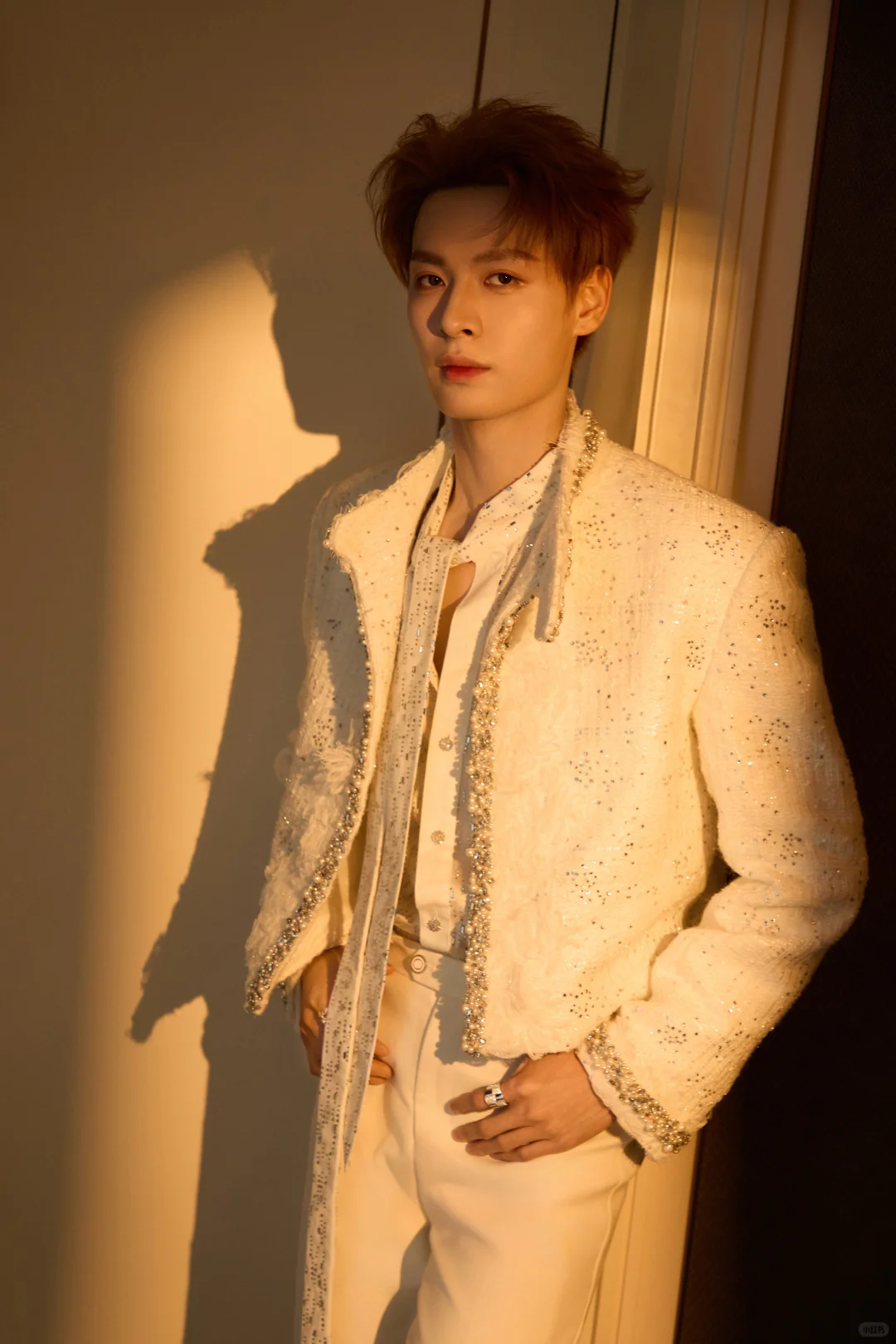 大家好，我是演员刘叁肆