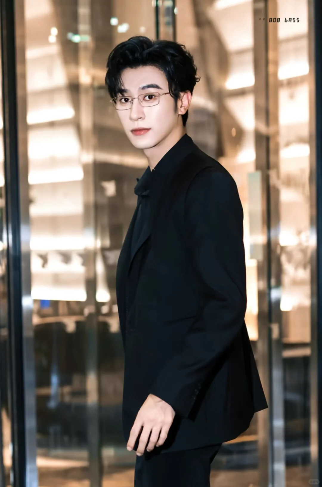 一期一个短剧男演员：沉思