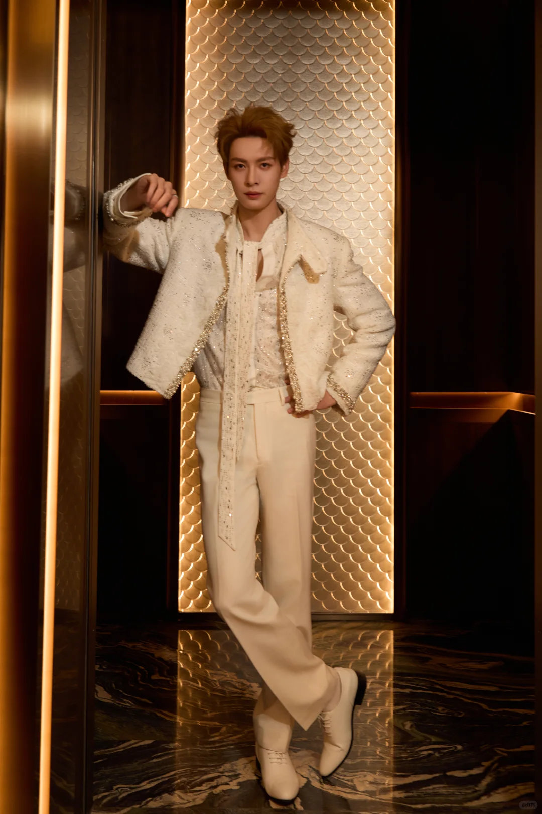 大家好，我是演员刘叁肆