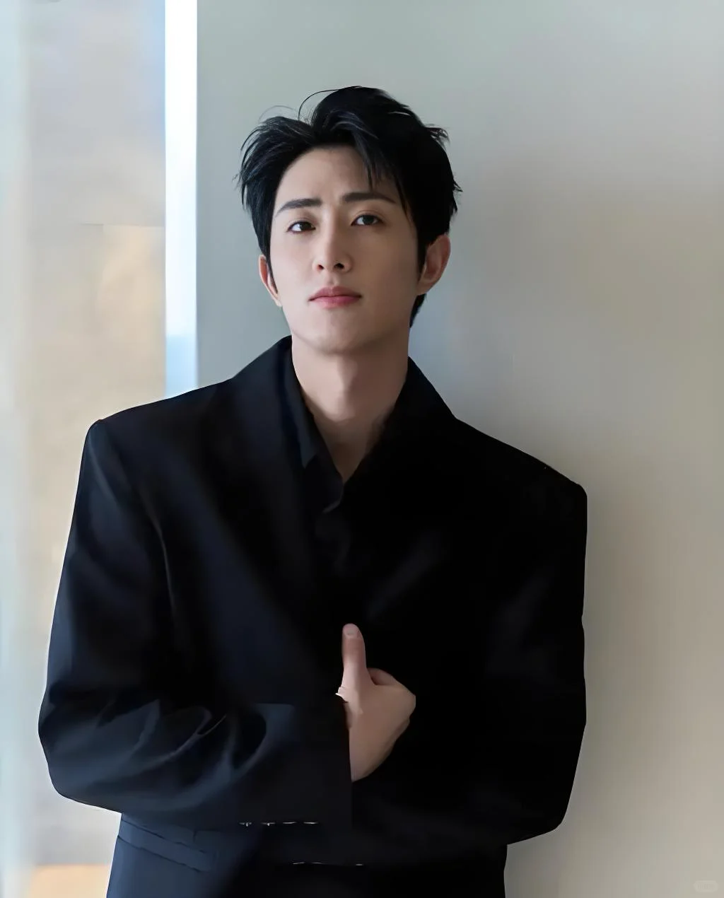 一期一个短剧男演员：王凯沐