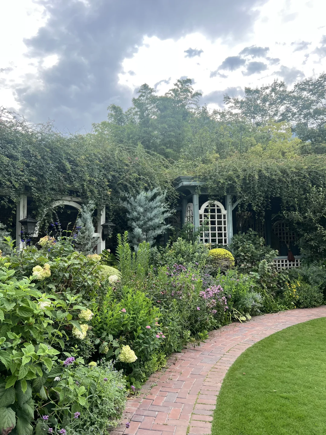 干一行恨一行 行行干破防