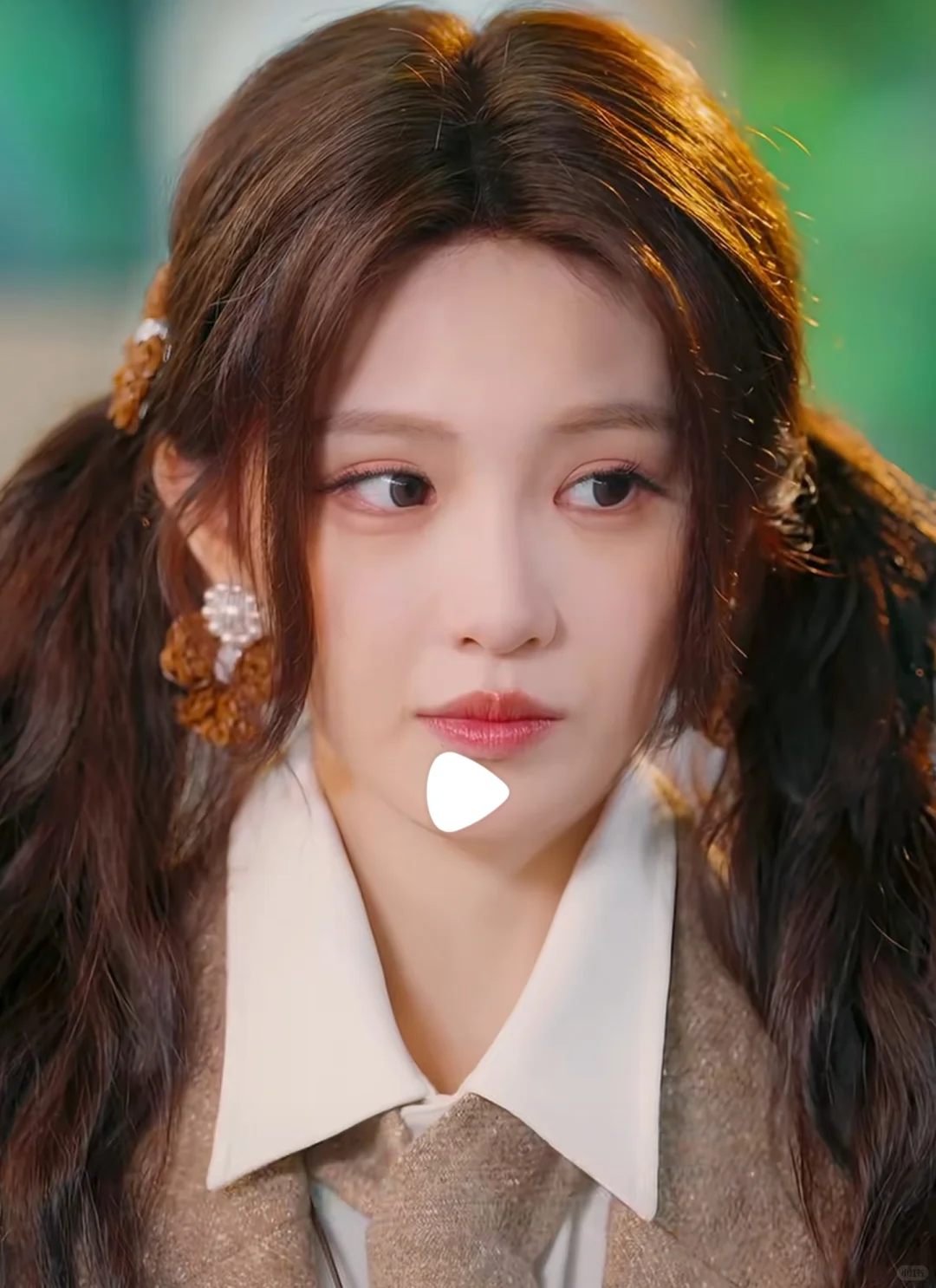 难得有女演员hold得住双马尾