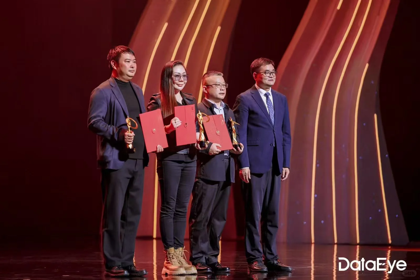 时代重映，短剧崛起