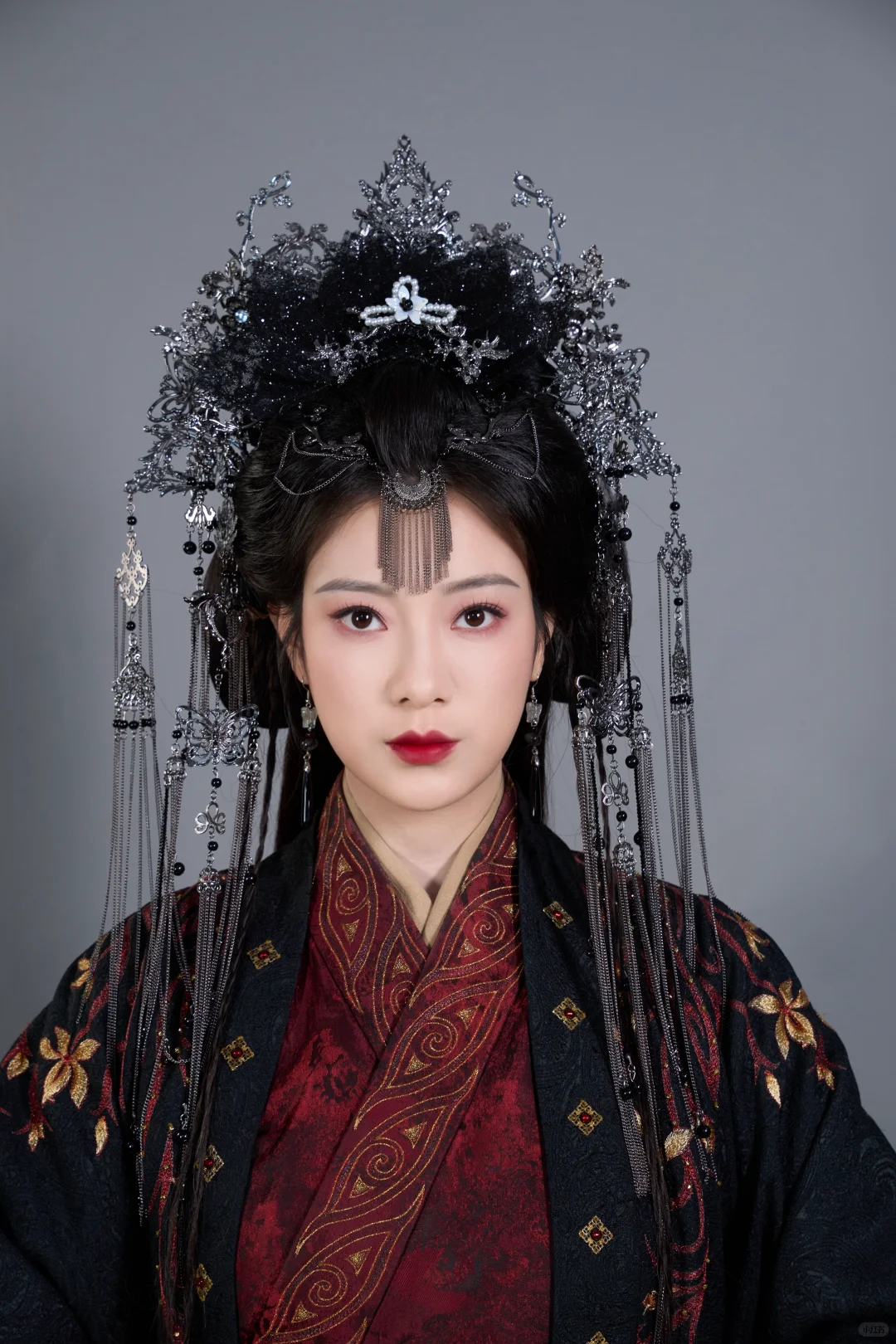 新人物即将上线