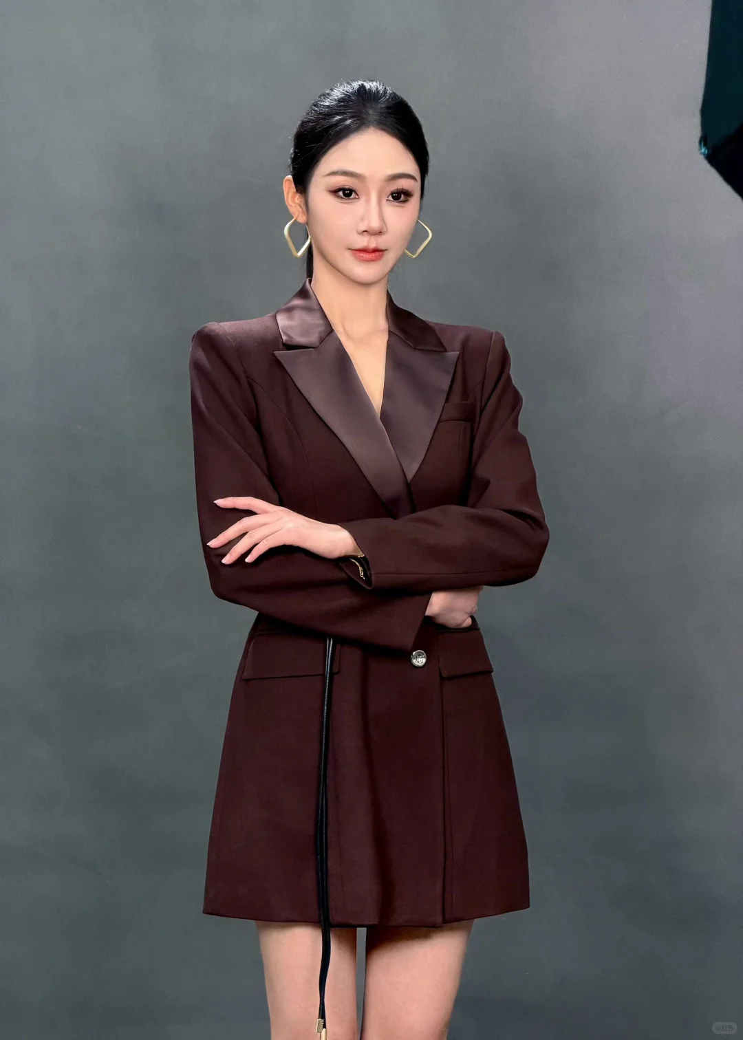 📱|演员助理在剧组拍...