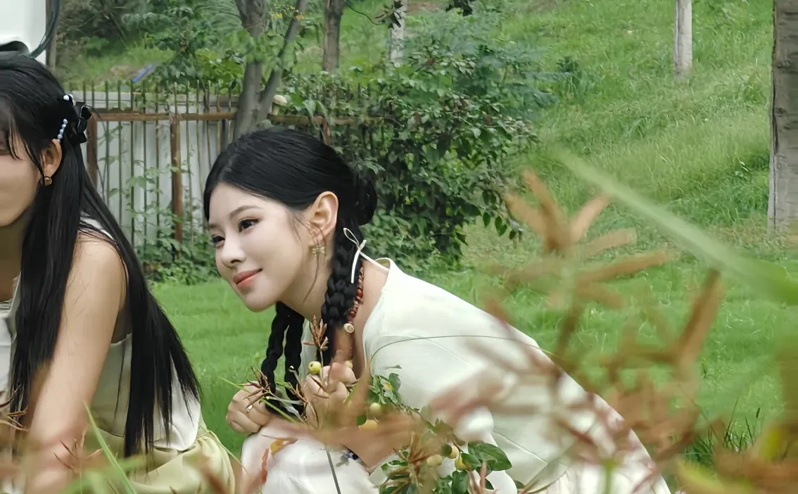 04年短剧女演员～