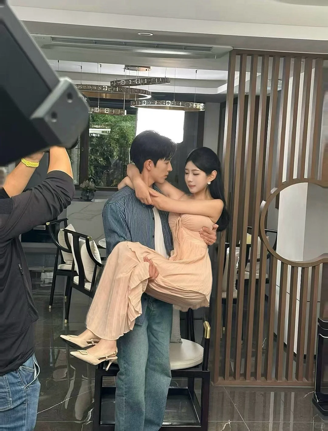 04年短剧女演员～