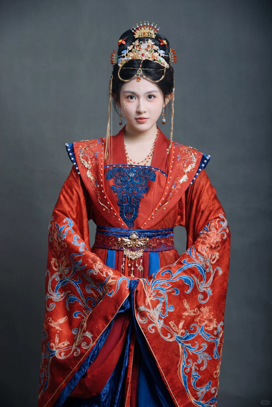 04新人演员短剧古装定妆