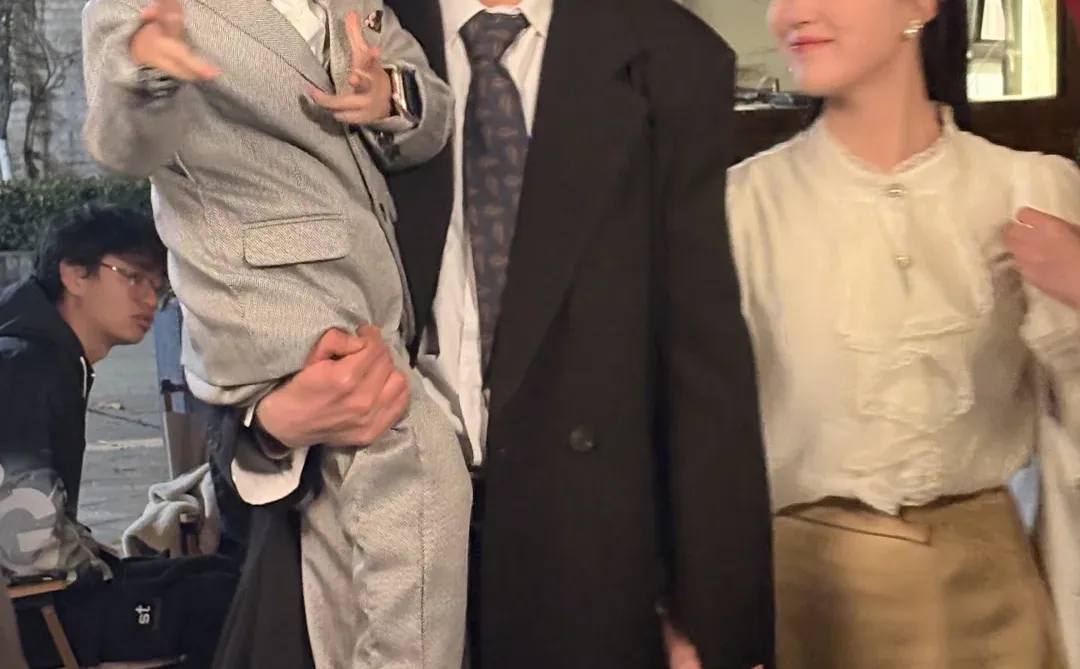 时归向暖不知秋短剧花絮