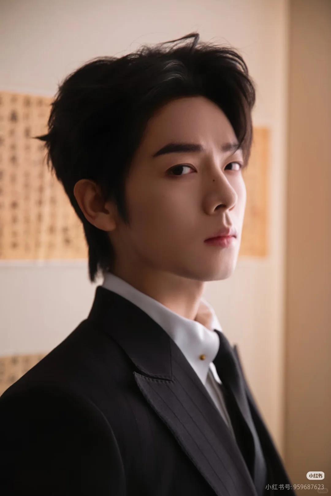 曝短剧演员一天的收入