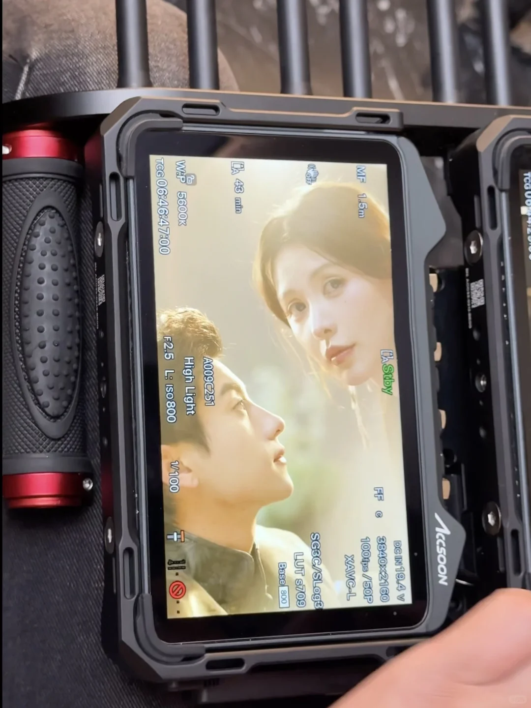 那个女人没消失，只是去短剧当女主了…