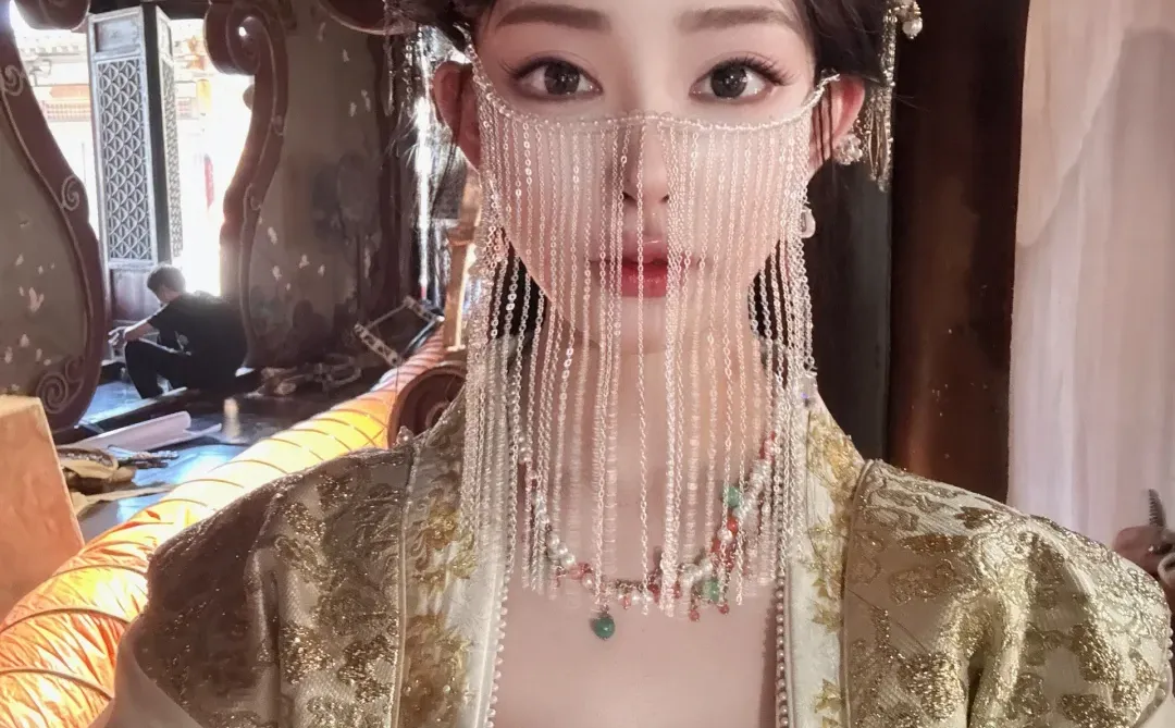 新人演员勇闯横店 定妆照来一下 很多心得