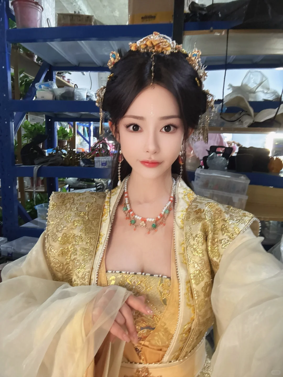 新人演员勇闯横店 定妆照来一下 很多心得