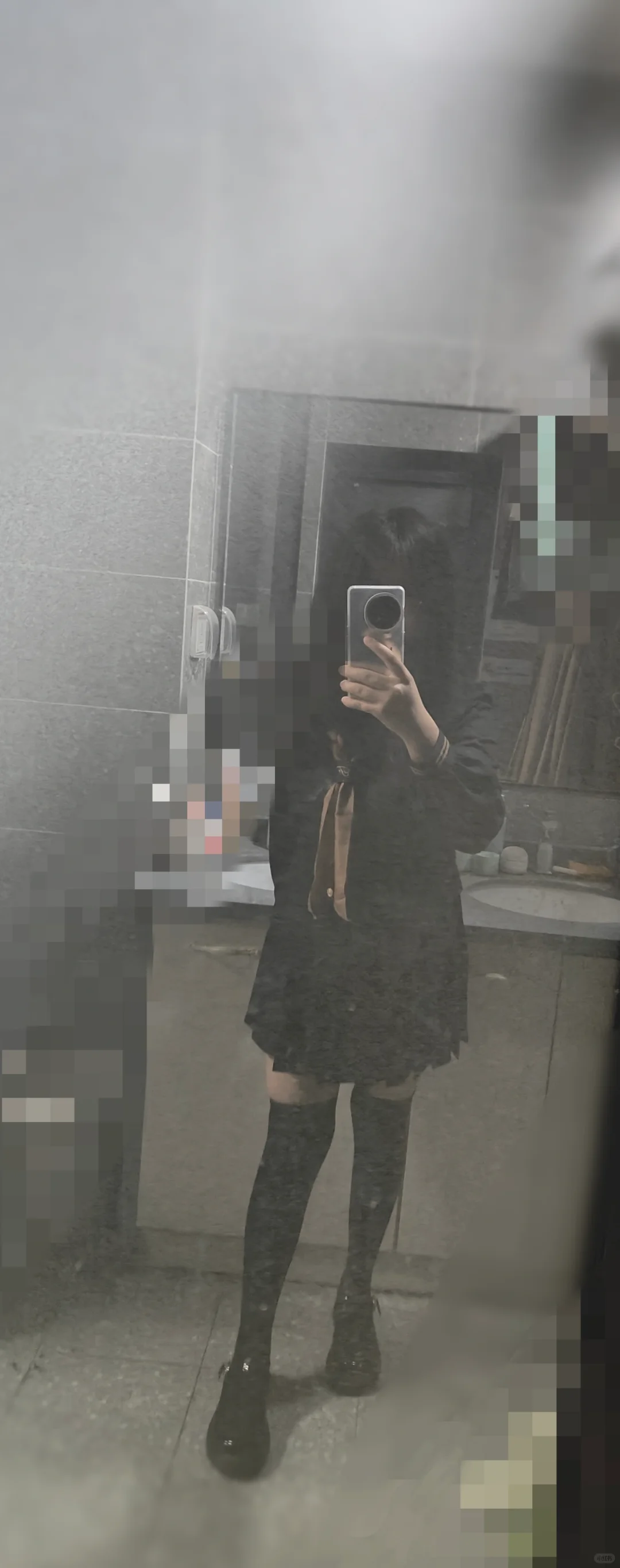 水手服小腿袜与过膝袜对比