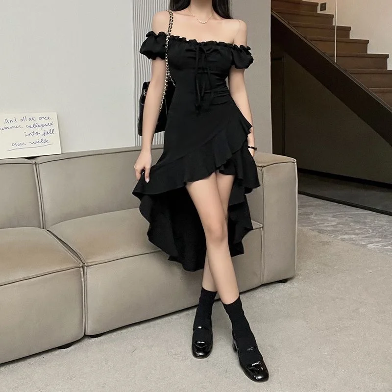 🖤性感小黑裙，夏日辣妹必备🌞