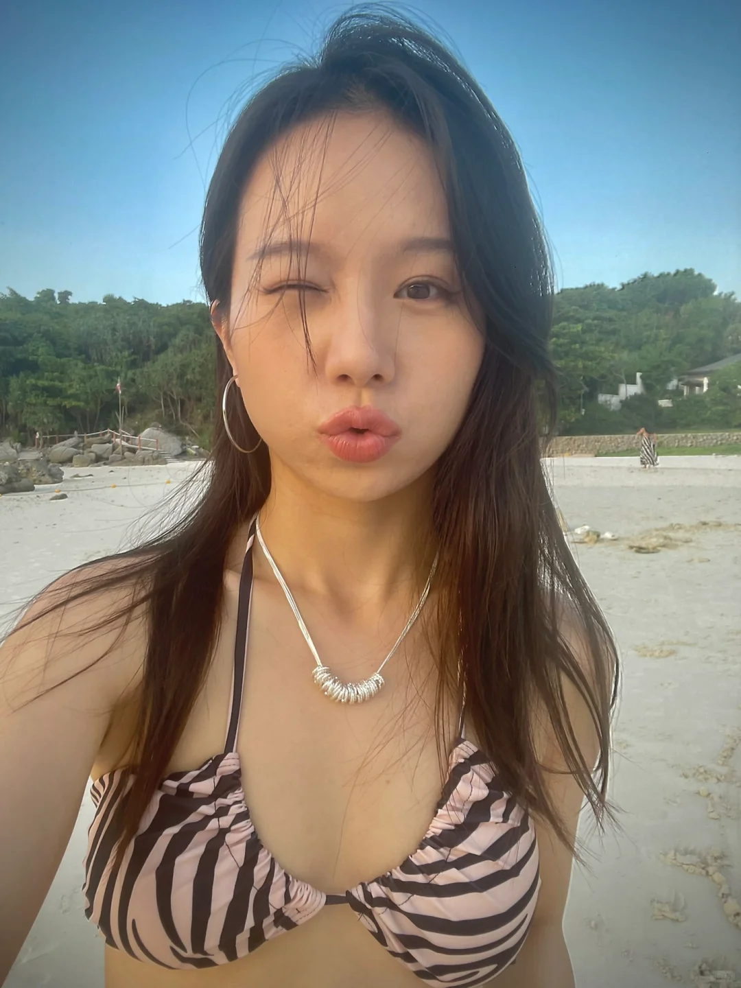 爱上姐是你的荣幸  但姐还是更爱自己