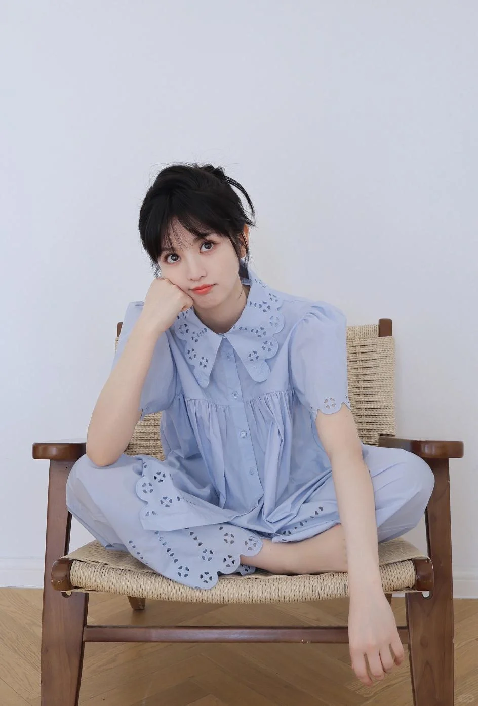 百变元气性感妹子田曦薇夏季穿搭😏