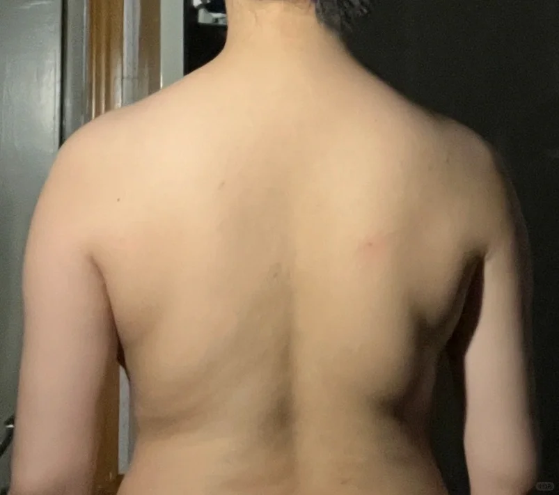 04女大想要好看的背