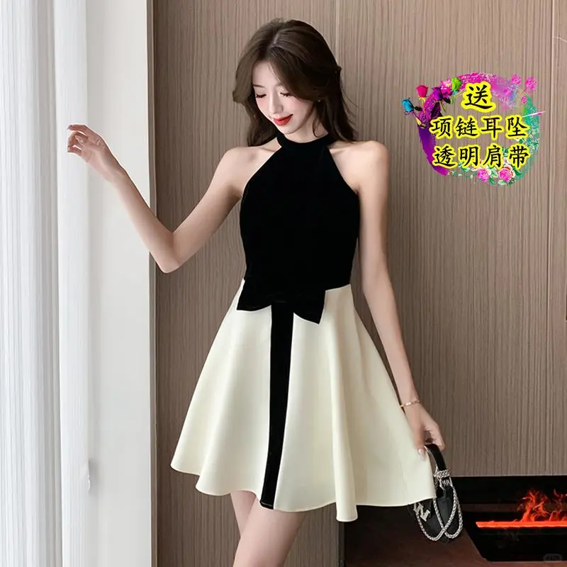 👗性感纯欲小黑裙🎀