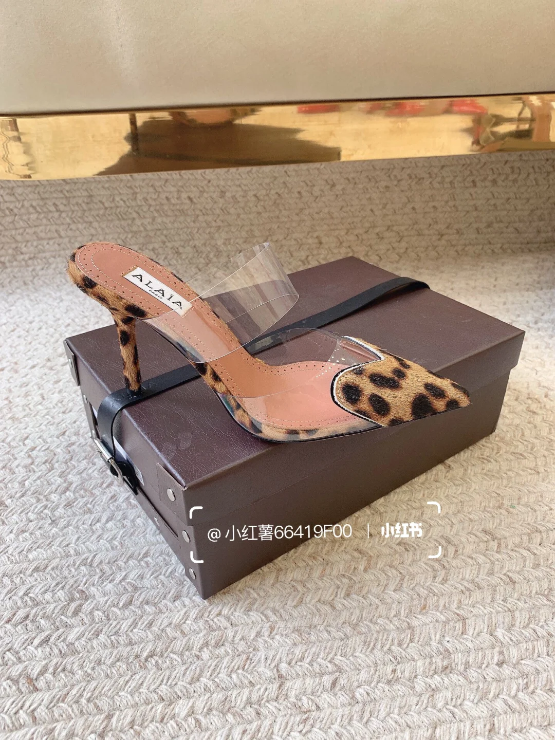 Alaia心型尖头性感高跟鞋👠