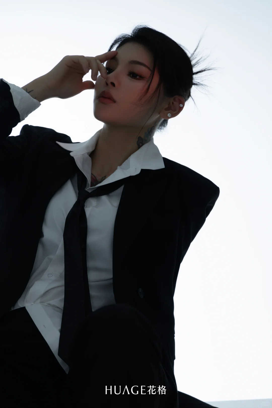 西装写真｜做一个又飒又酷又性感的主角