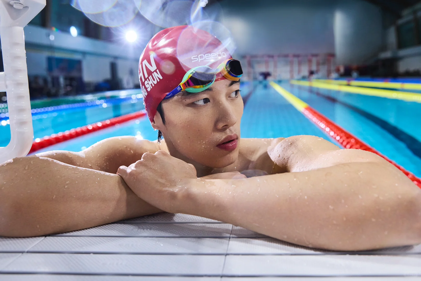 中国游泳队巴黎奥运会比赛泳衣公布