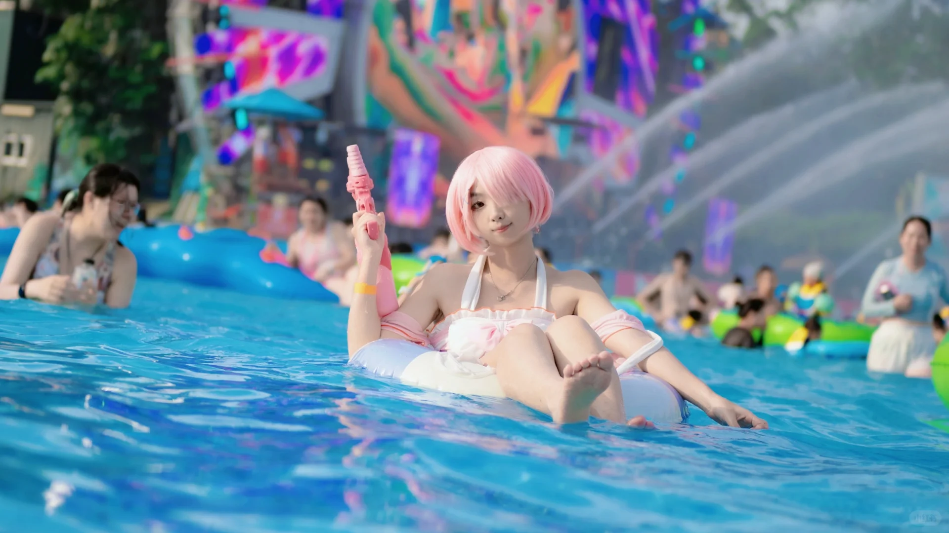 夏天到了,要不要一起去玩水呀!