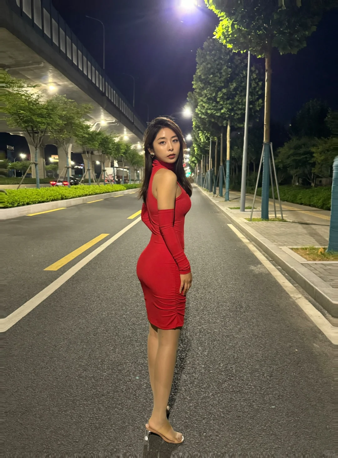 夏天穿丝袜会很奇怪吗