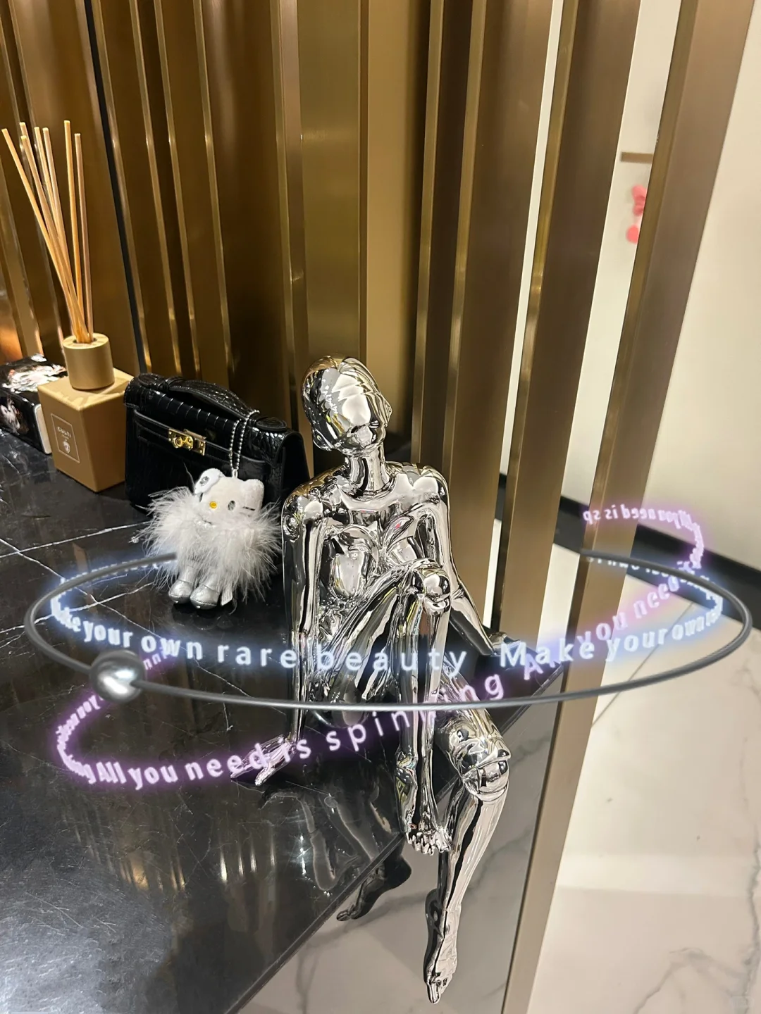 我的性感空山基宝宝摆在家里哪里都好看