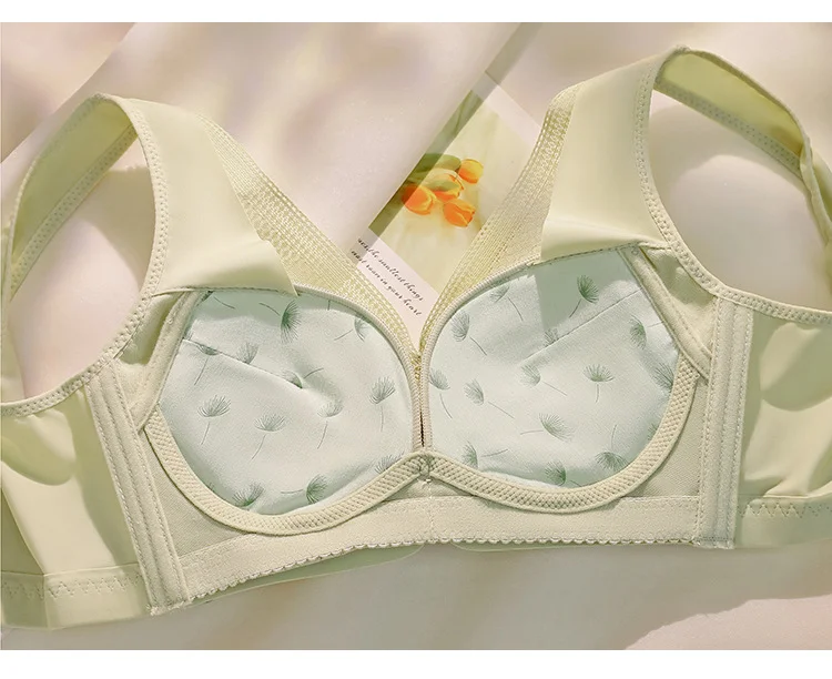 性感小胸必备👙大弹力背心式内衣