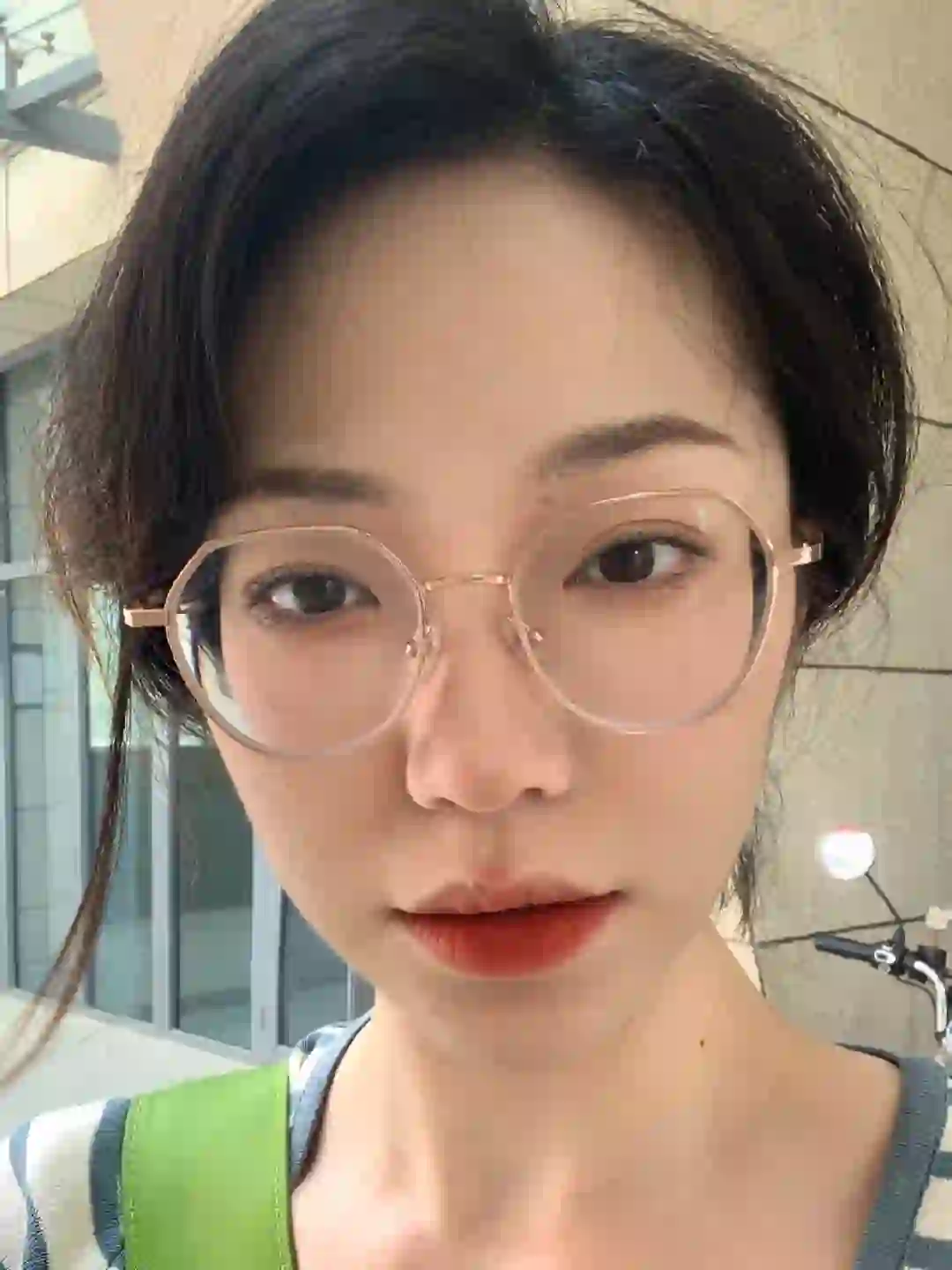 ？不会只有我一个人☝️觉得唇纹很性感吧