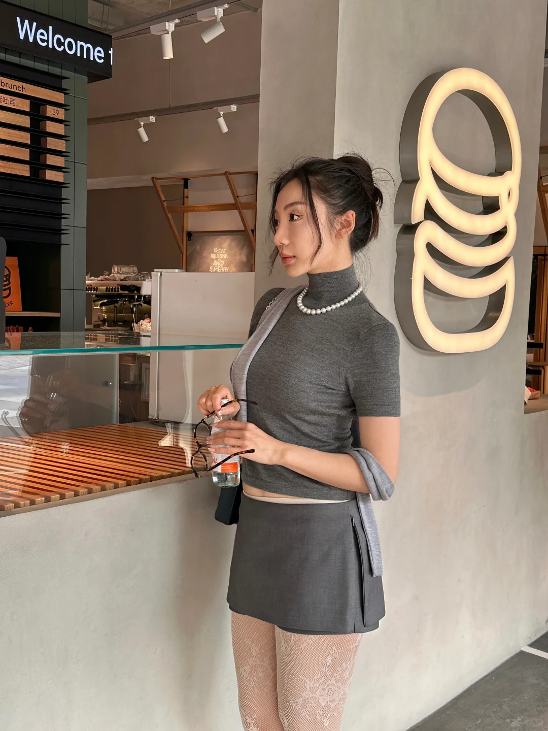 📖A whole NEW look.