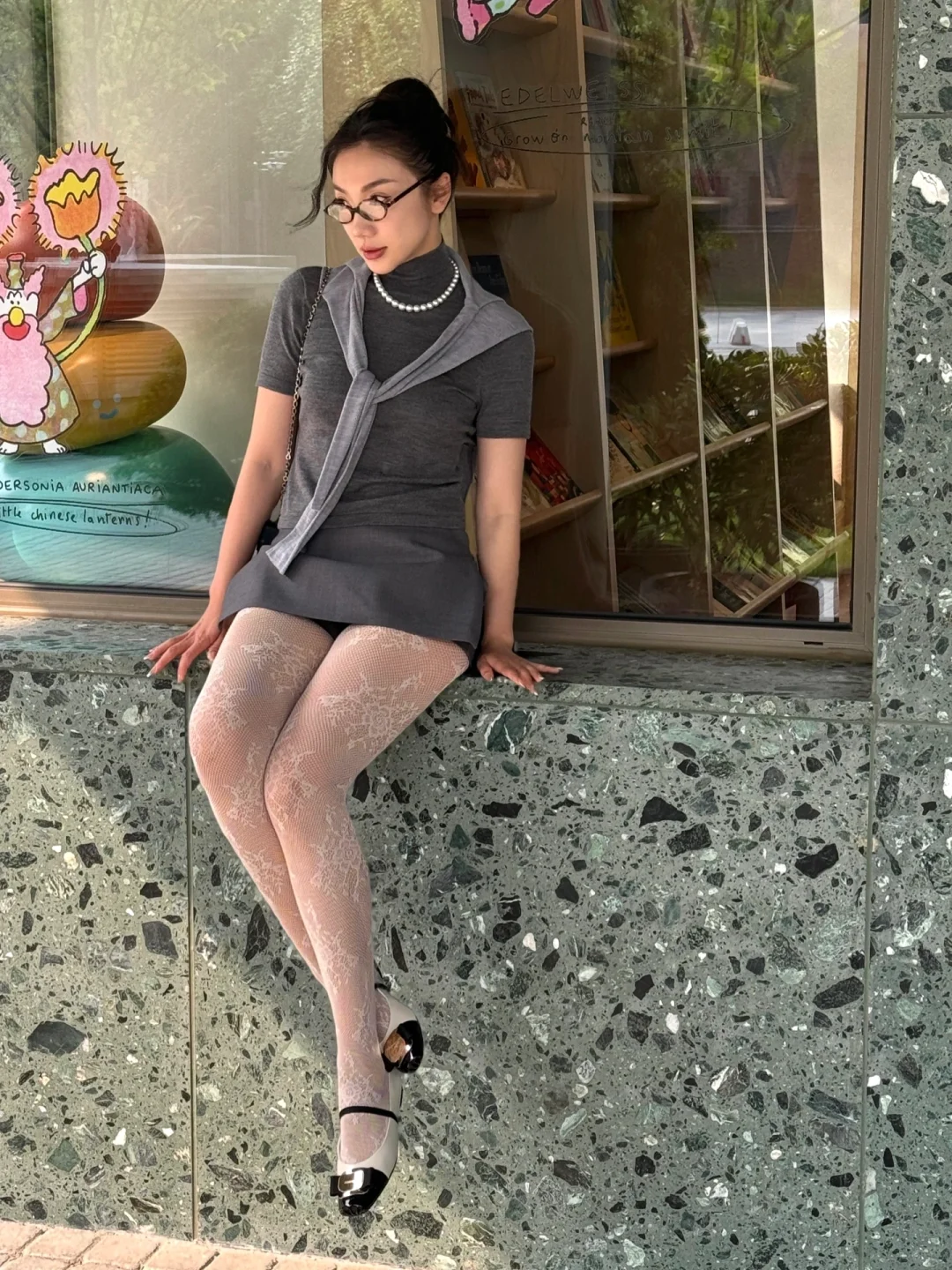 📖A whole NEW look.