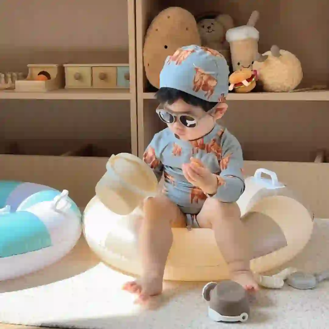 宝宝泳衣也太可爱了吧~