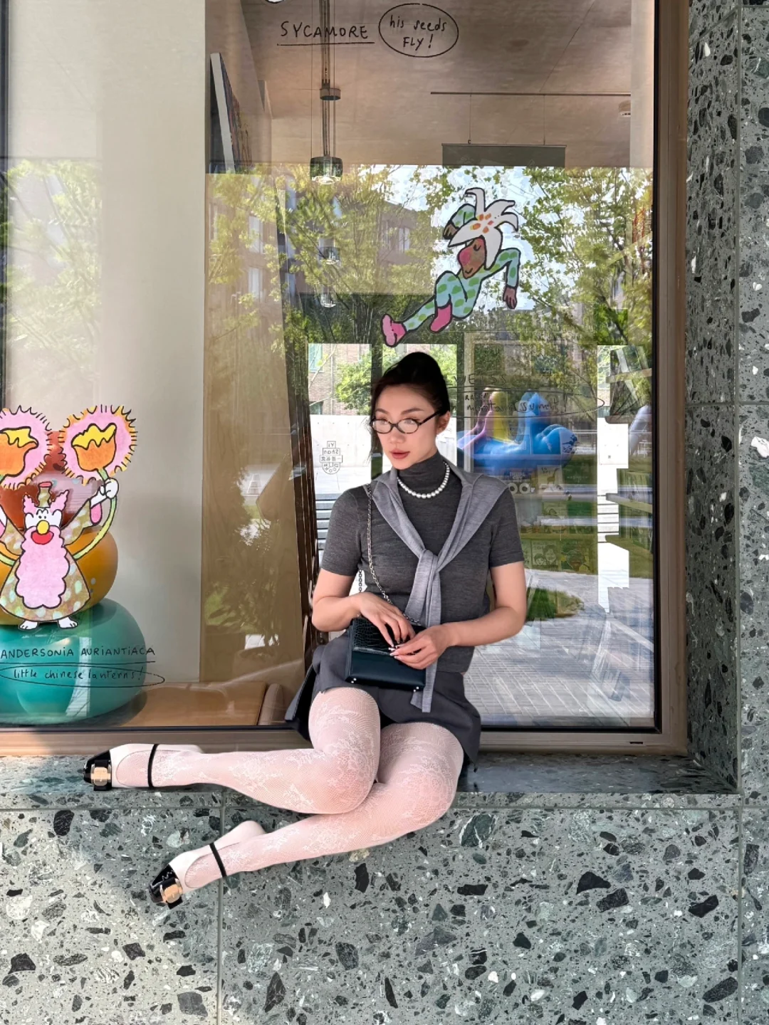 📖A whole NEW look.