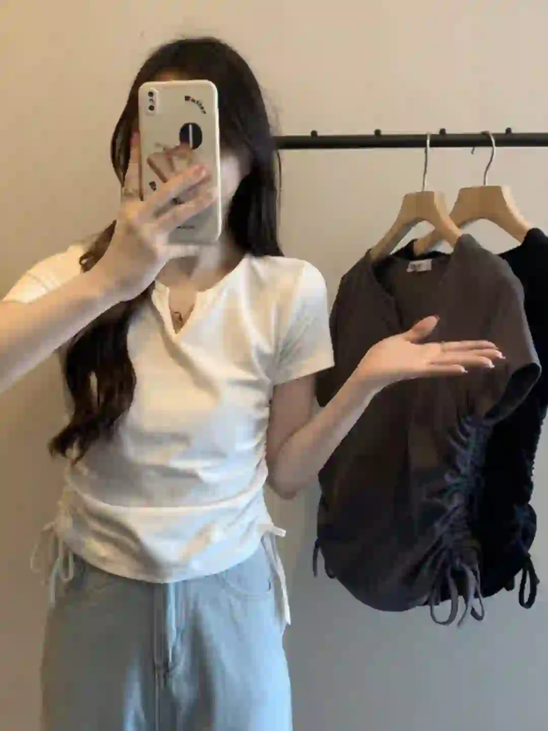 夏季必备!性感辣妹深V短袖T恤👚