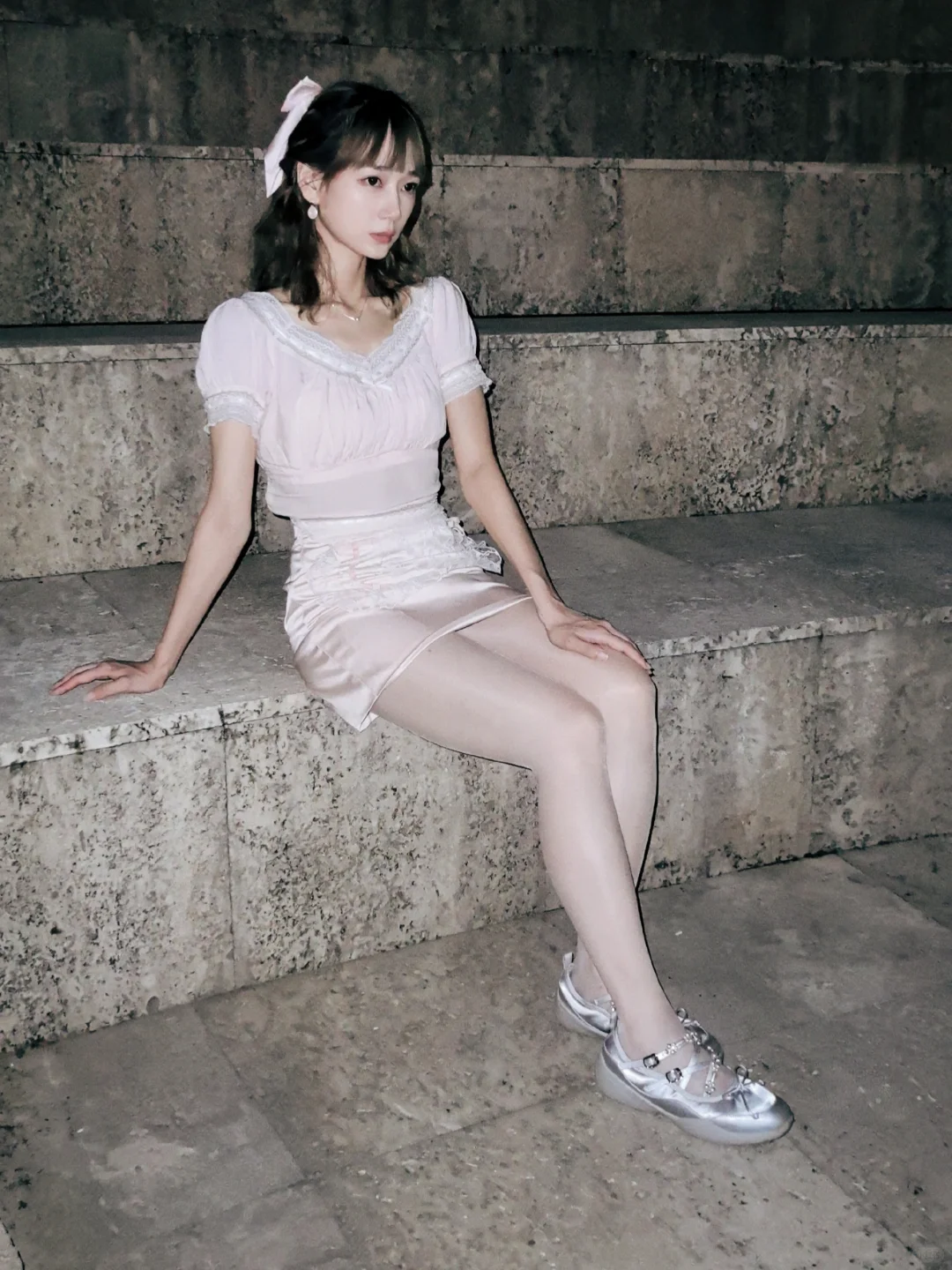 日系法式穿搭和白色丝袜
