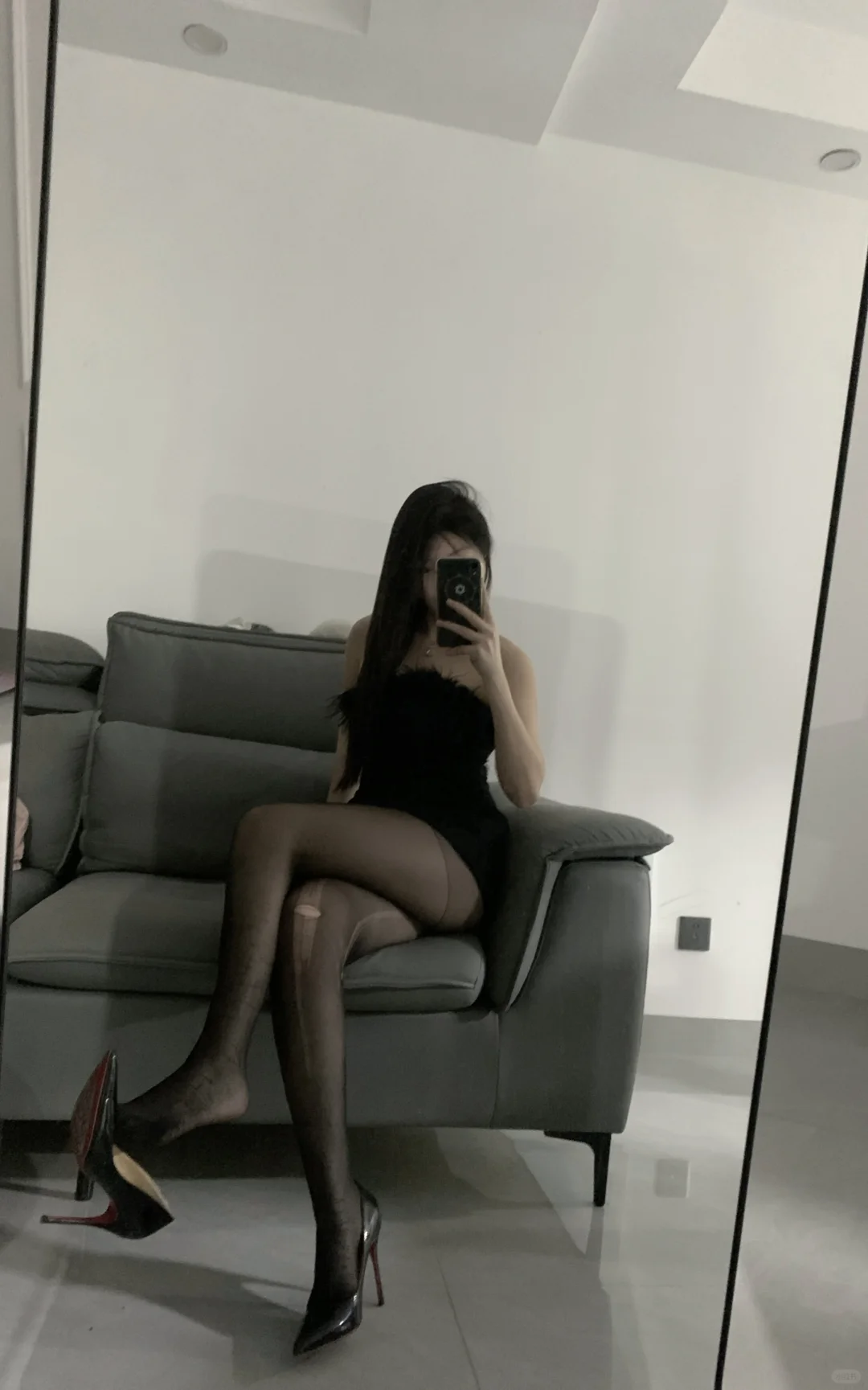 没人会越过你的黑丝去研究你的文案👠