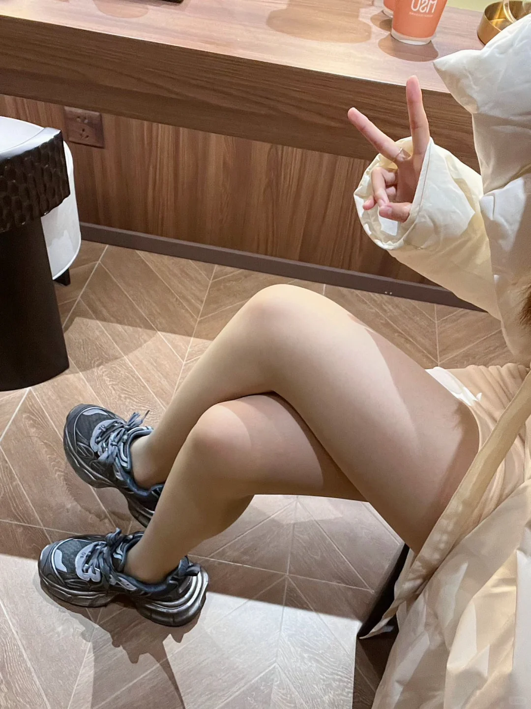 谁敢信家人们！这么好穿的丝袜才9.9💰！